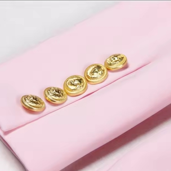 Elegant Pink Blazer with Gold Accents - Picture 8 of 11